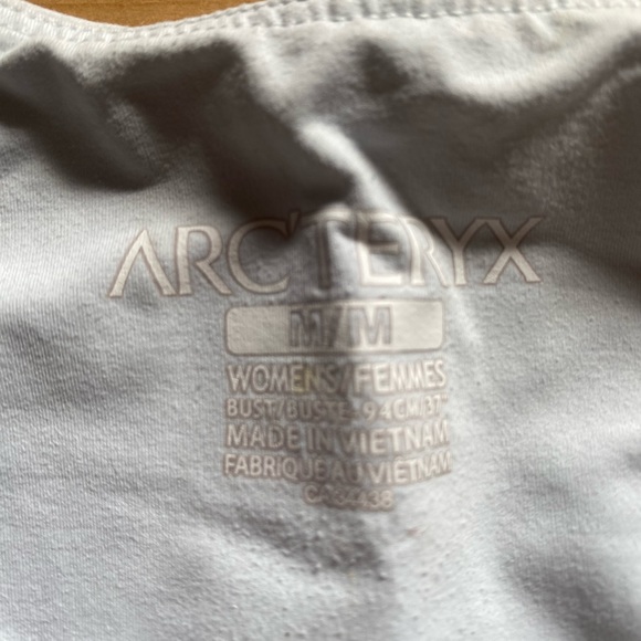 Arcteryx tank - Picture 2 of 3
